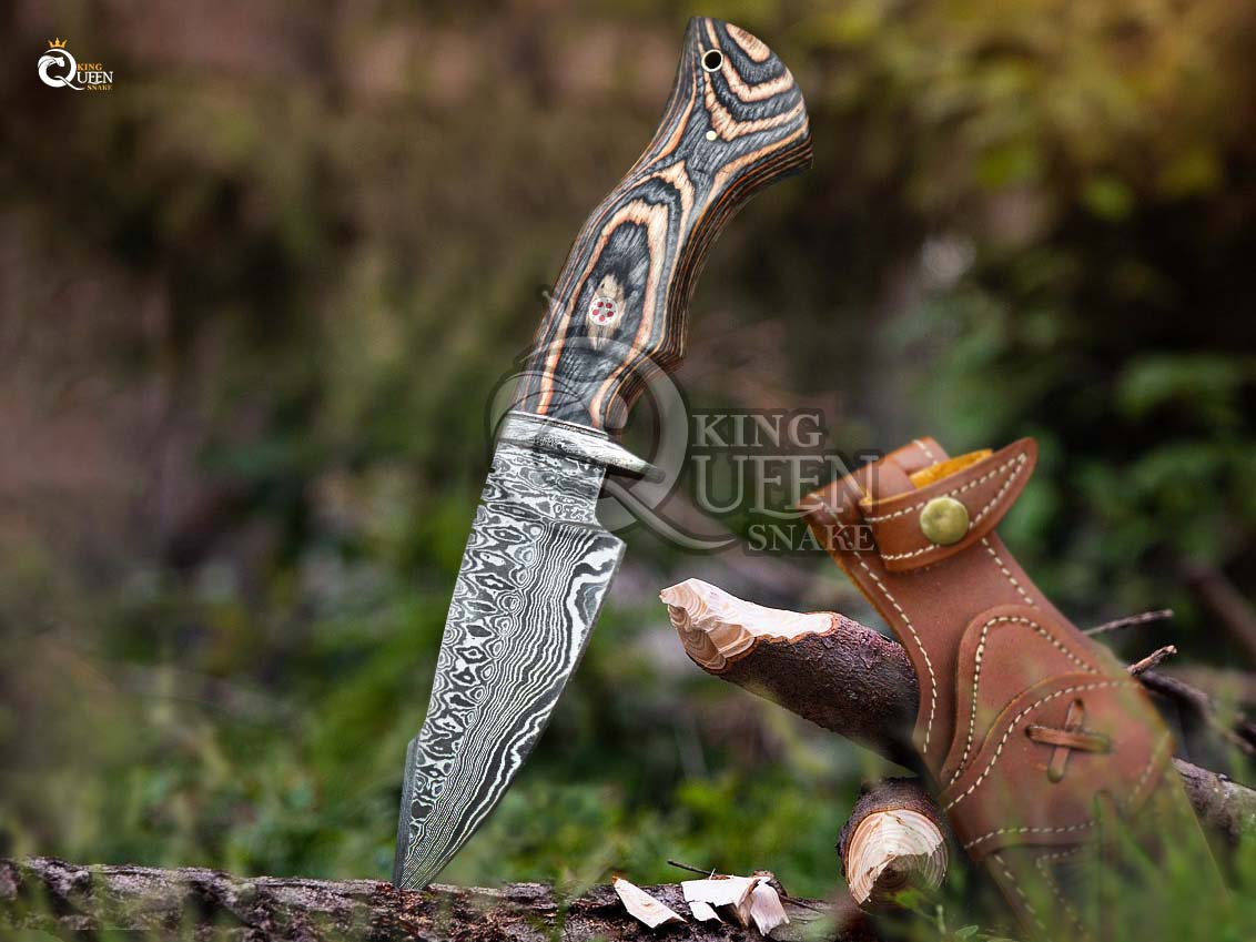 Handmade Damascus Hunting Knife with Leather Sheath | Damascus Bowie Knife for Camping