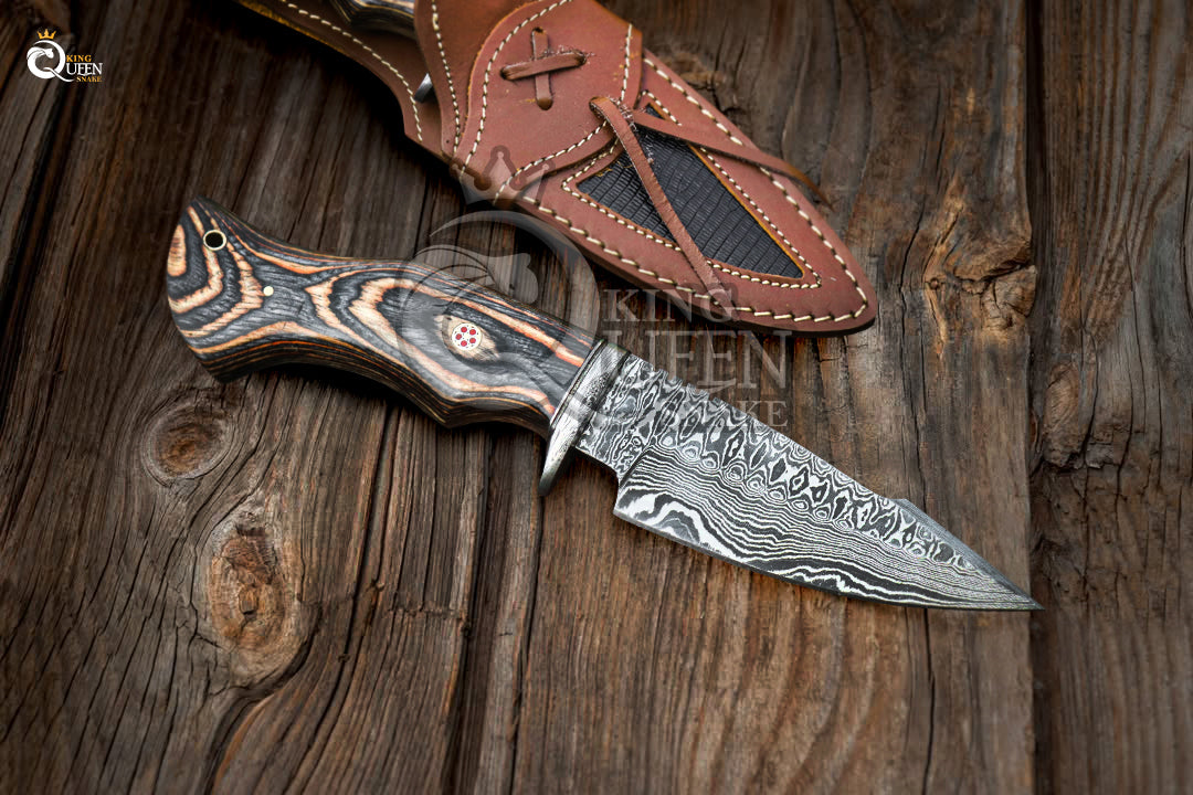 Handmade Damascus Hunting Knife with Leather Sheath | Damascus Bowie Knife for Camping