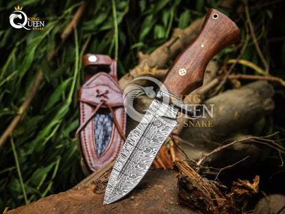 Damascus Steel Bobcat Hunting Knife | Handmade Damascus Bowie Knife for Camping