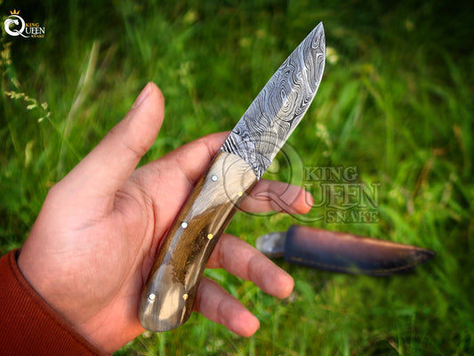 Damascus Blade Camping knife with Leather Sheath | Handmade Hunting Knife with Ram Horn Handle