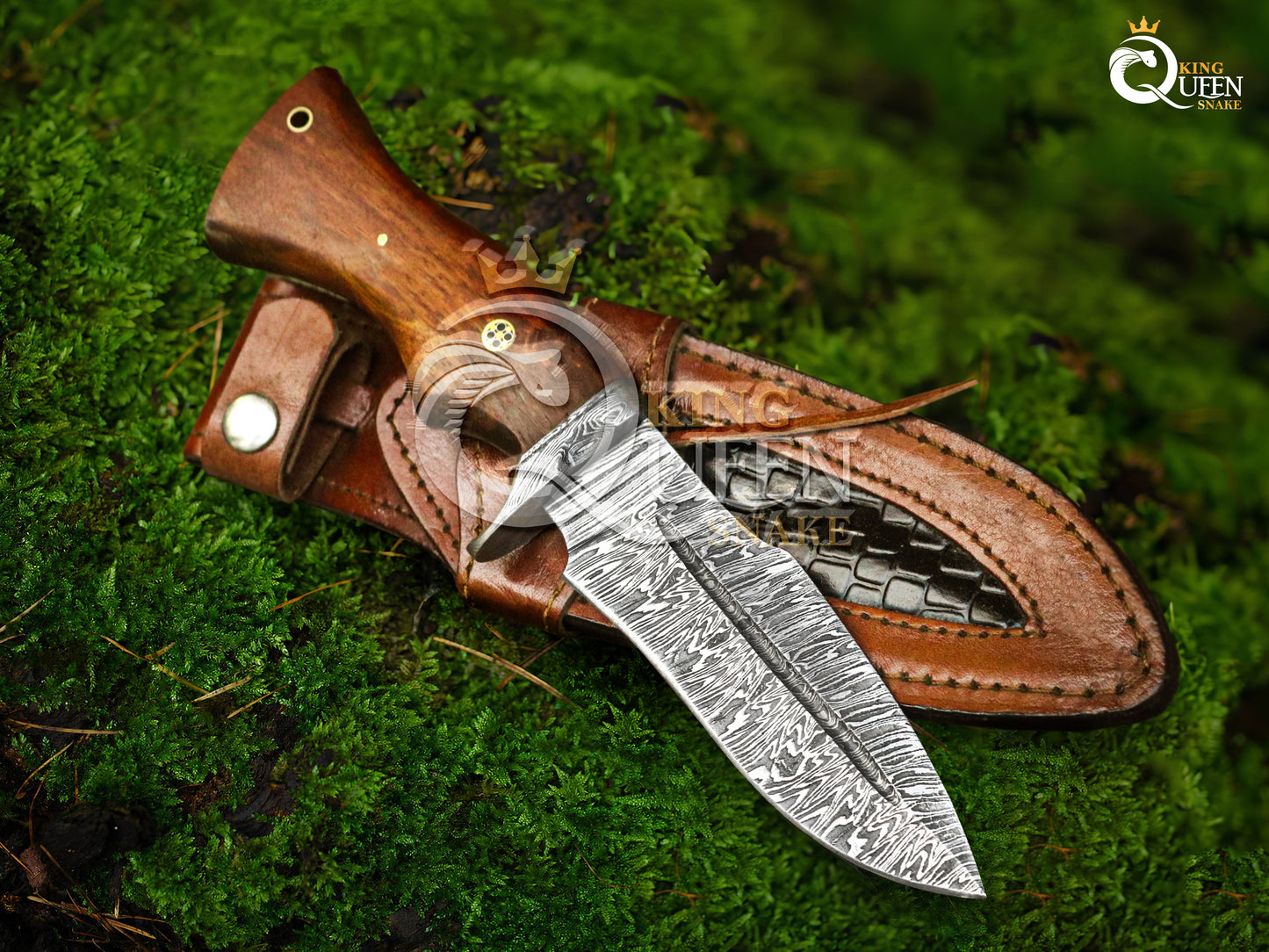 Damascus Steel Bobcat Hunting Knife | Handmade Damascus Bowie Knife for Camping